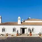 Muthu Balaia Sol 3* البوفيرا