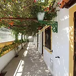 Muthu Balaia Sol 3* البوفيرا