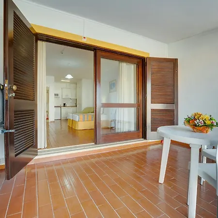 Muthu Balaia Sol Apart-hotel 3*
