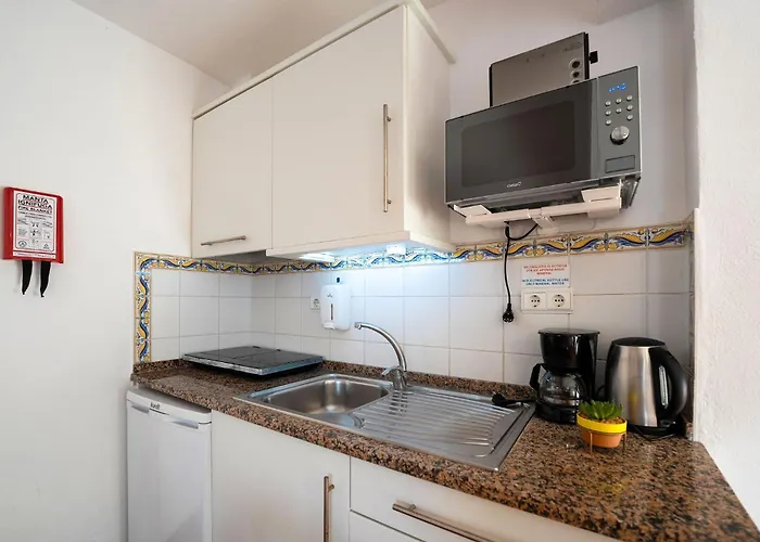 Muthu Balaia Sol 3*